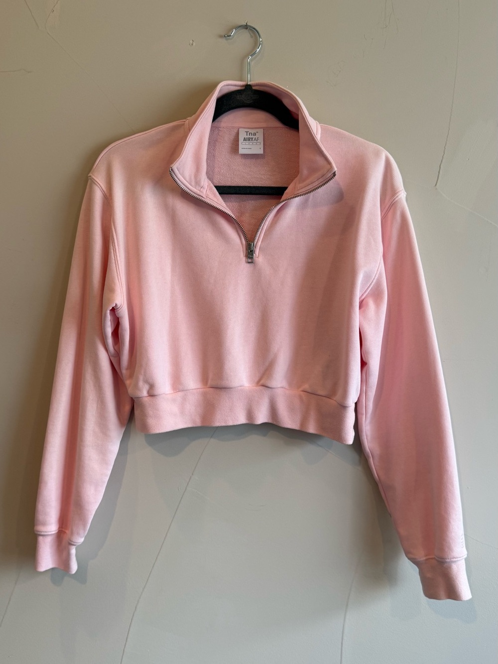 ARITZIA Tna Pink Quarter-Zip Cropped Sweatshirt